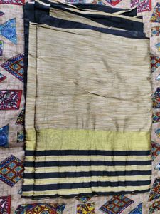Elegant Black &amp; Gold Striped Saree