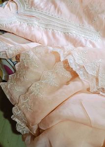 pakisatni viral 🤩wear suit in peach color