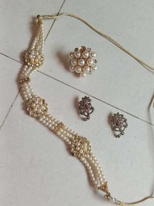 Elegant Pearl Jewelry Set