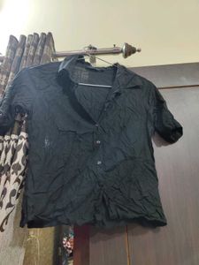Black Collared Short Sleeve Shirt