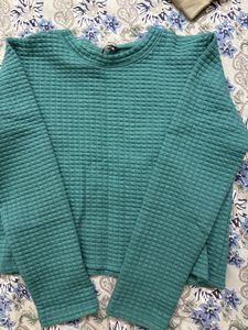 Sweat Shirt