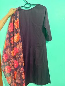 Elegant Embroidered Kurta Set