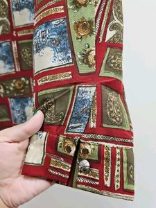 Unisex Vintage style Printed shirt