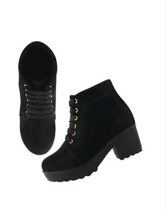 Stylish Black Platform Boots