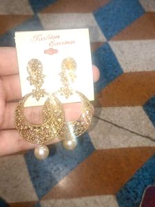 Elegant Gold Jhumka Earrings