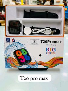 T20 Pro Max Smartwatch - Wireless Charging