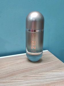 Carolina Herrera 212 VIP perfume