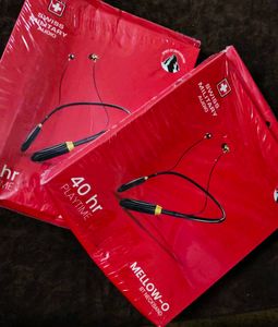 Swiss Military Neckband