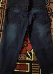 Trendy High-Waist Knee-Length Denim for Women