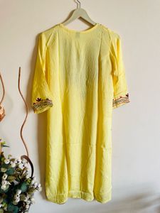 Elegant Embroidered Kurta