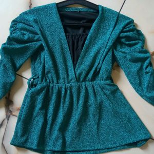 I Have Many Clothes With Same Colour.
