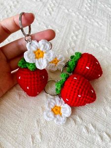🍓 Strawberry Flower Keychain 🌼