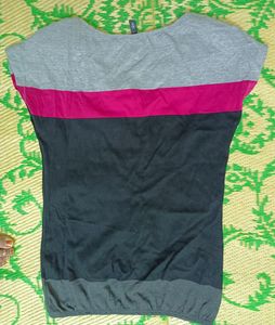 Max T Shirt With Elastic