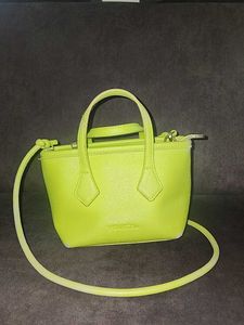 Green Stylish Sling Bag...