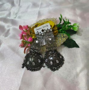 Black Polish Jhumka