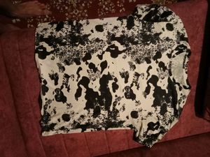 Medium Sized | Black & White Patches T-shirt