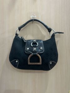 SALE Y2k Black Guess Mini Hand Bag + Charm free