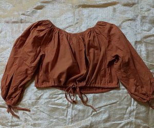 Chic Rust Colored Cropped Top