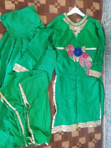 Beautiful Green Colour Salwar Suit With Dupatta 🦋