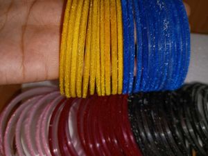 Sparkly glass Bangles Set - Multicolor
