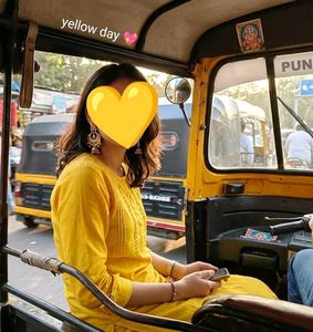 women's yellow kurti