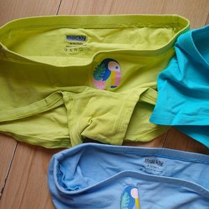 Mackly Almost New Boxer Brief Set Of 3 For 7-9 yr