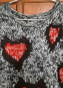 New Heart Pullover