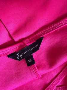 🩷Hot Pink CropTop🩷