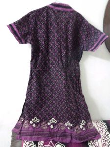 Vintage Purple &amp; Black Patterned Kurti