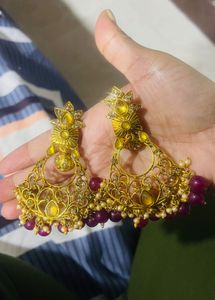 earring