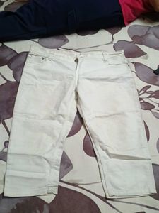 Cream Capris