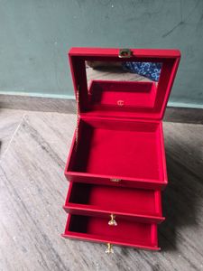 Charlotte Tilbury Brildal Vanity