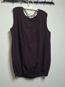 Chic Dark Purple Sleeveless Pleated Top | Back Str