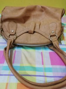 Hand bag