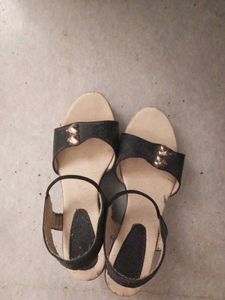 Stylish Black Wedge Sandals