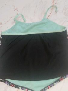 Cute top