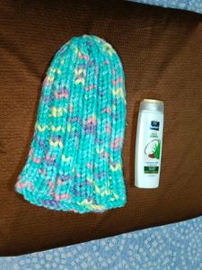 Parachute Advanced Protein Shampoo and cap