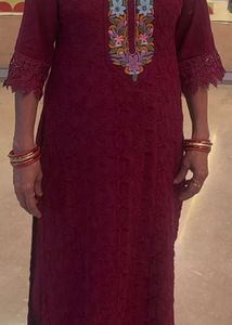 Embroidered chikankari Kurta set