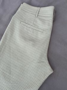 Chic Patterned Cropped Trousers