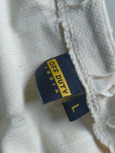 Cream Textured y2k V-Neck Top