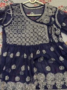 Navy Blue Embroidered Kurta luckhnovi