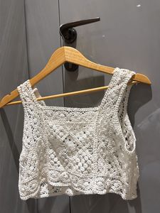 White crochet crop top | Beach To