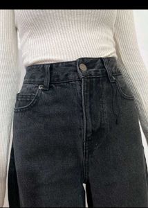 Dark Wash Baggy Jeans