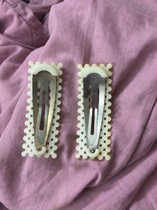 Pearl Hair Clips - Set of 2 y2k