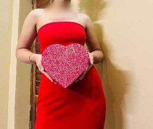 Chic Red Bodycon Dress