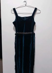 Elegant Emerald Green Velvet Dress