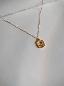 Rose Antitarnish Necklace 🌹
