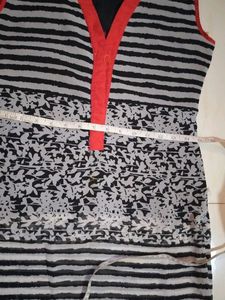 Striped Sleeveless Casual kurta