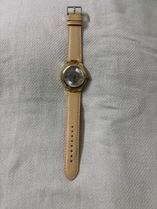 🆕Round Stone Studded with Leather Strap Watch