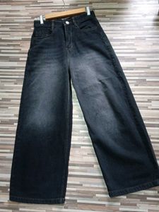 H&amp;M baggy charcoal